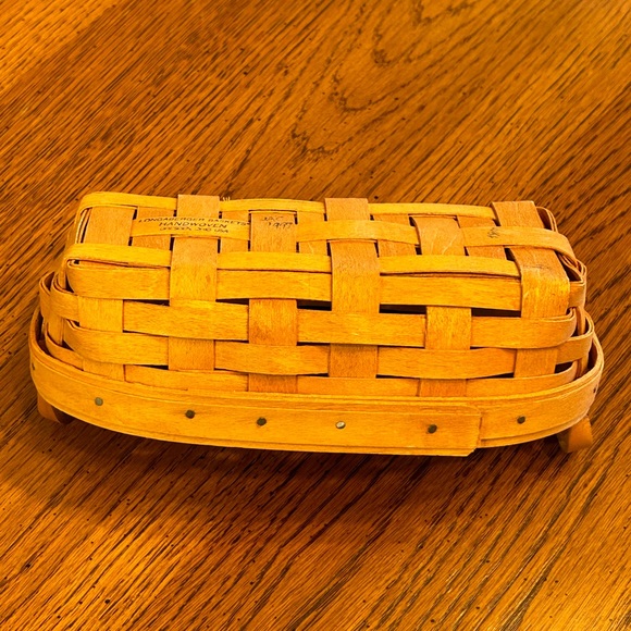 LONGABERGER 1997 LAVENDER BOOKING BASKET #10138 WITH PLASTIC INSERT - Picture 10 of 16